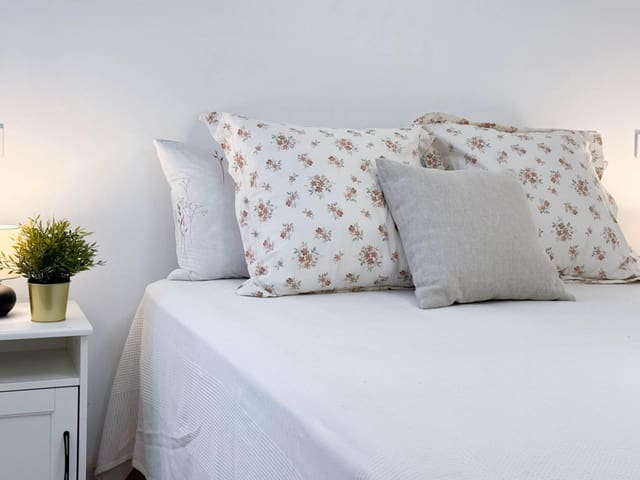 Appartement de 3 chambres à louer à Benimamet, Valence ville - 1 200 € (Ref: 9742106)