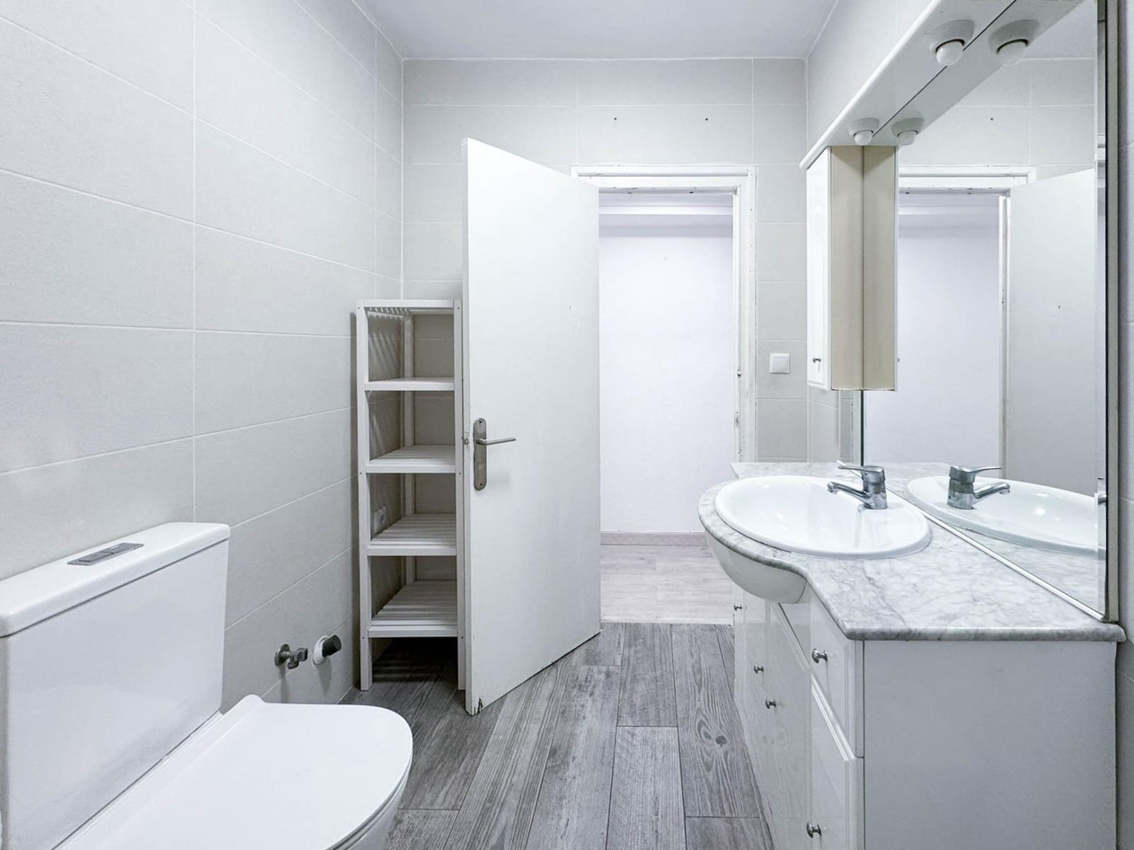 Appartement de 3 chambres à louer à Benimamet - 1 200 € (Ref: 9742106)