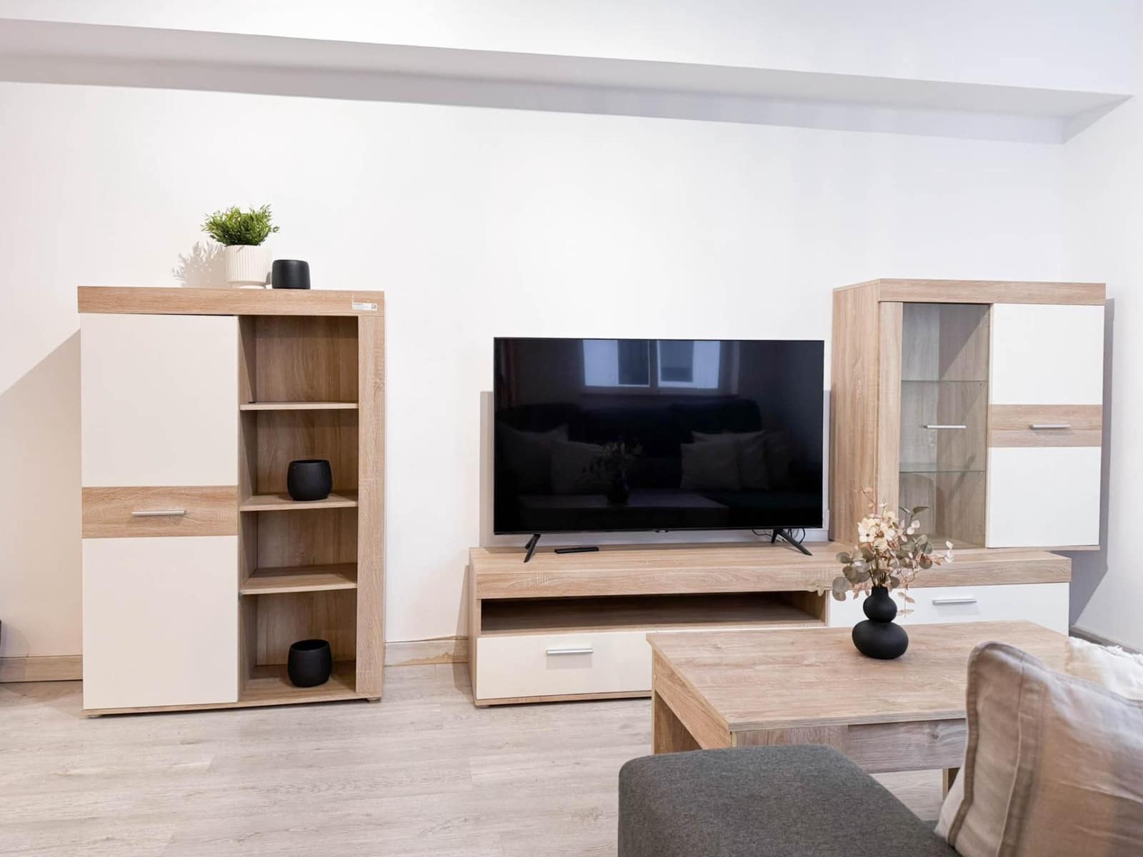 Appartement de 3 chambres à louer à Benimamet - 1 200 € (Ref: 9742106)