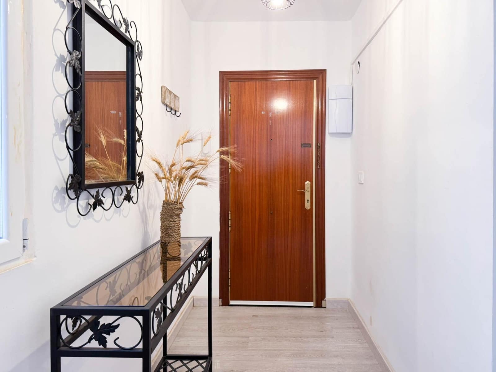 Appartement de 3 chambres à louer à Benimamet - 1 200 € (Ref: 9742106)