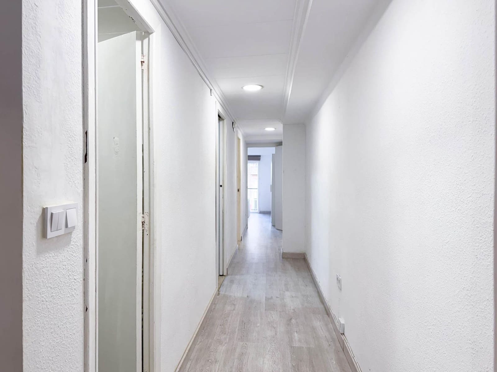 Appartement de 3 chambres à louer à Benimamet - 1 200 € (Ref: 9742106)