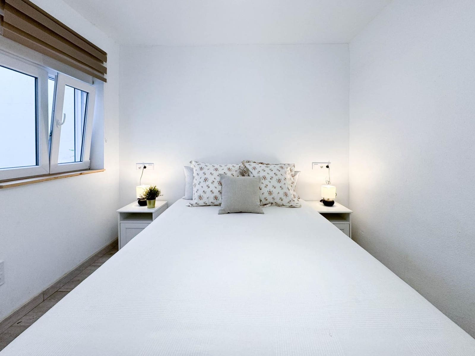 Appartement de 3 chambres à louer à Benimamet - 1 200 € (Ref: 9742106)