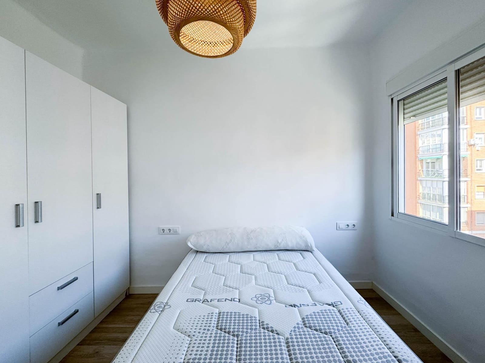 1 bedroom Flat for rent in Valencia city - € 850 (Ref: 9755969)