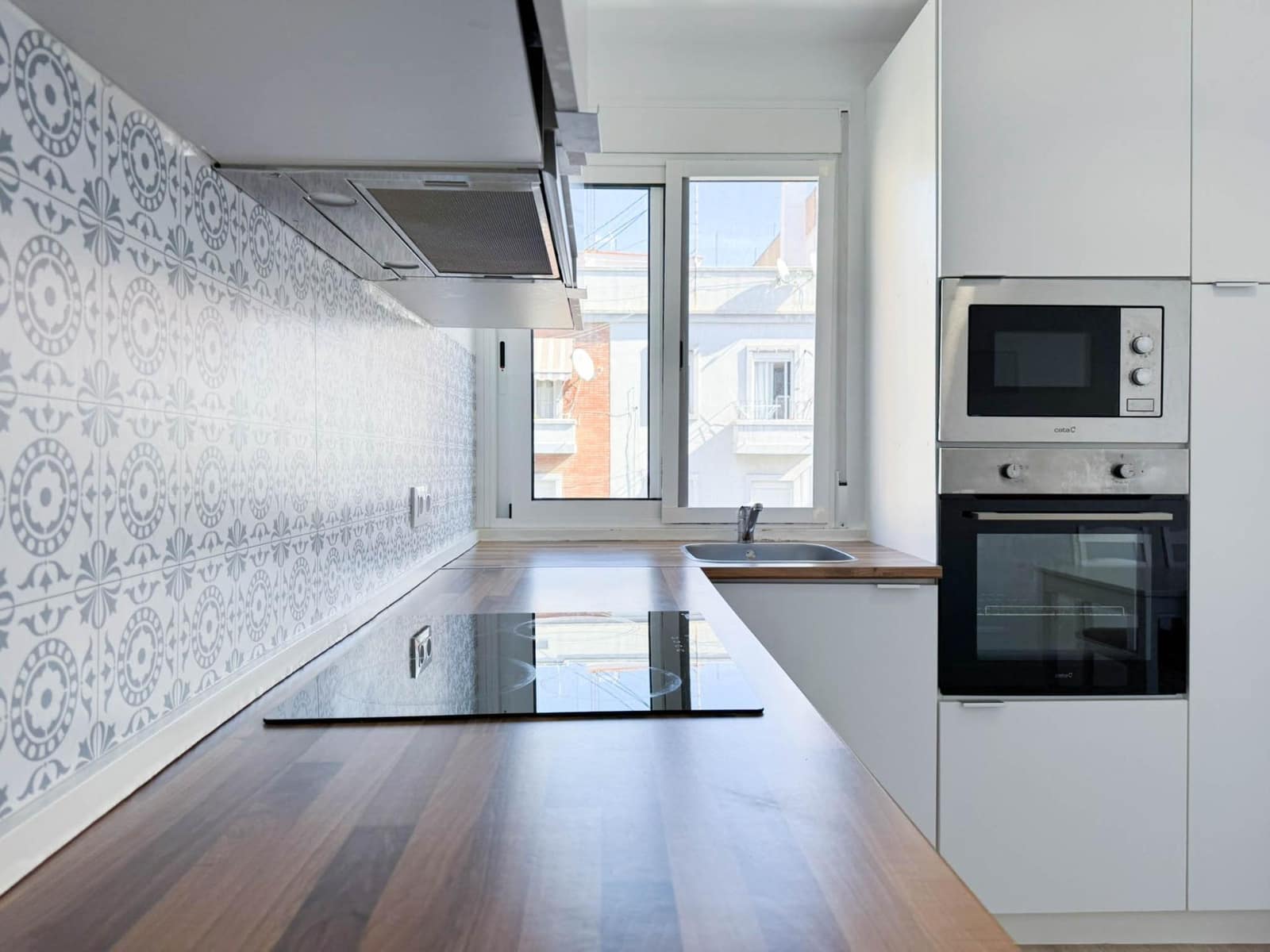 1 bedroom Flat for rent in Valencia city - € 850 (Ref: 9755969)