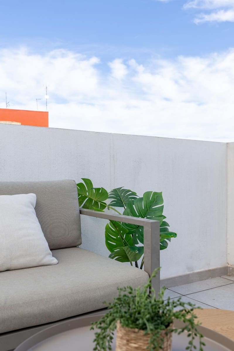 1 Zimmer Penthouse zu verkaufen in Manises mit Pool - 240.000 € (Ref: 9762171)