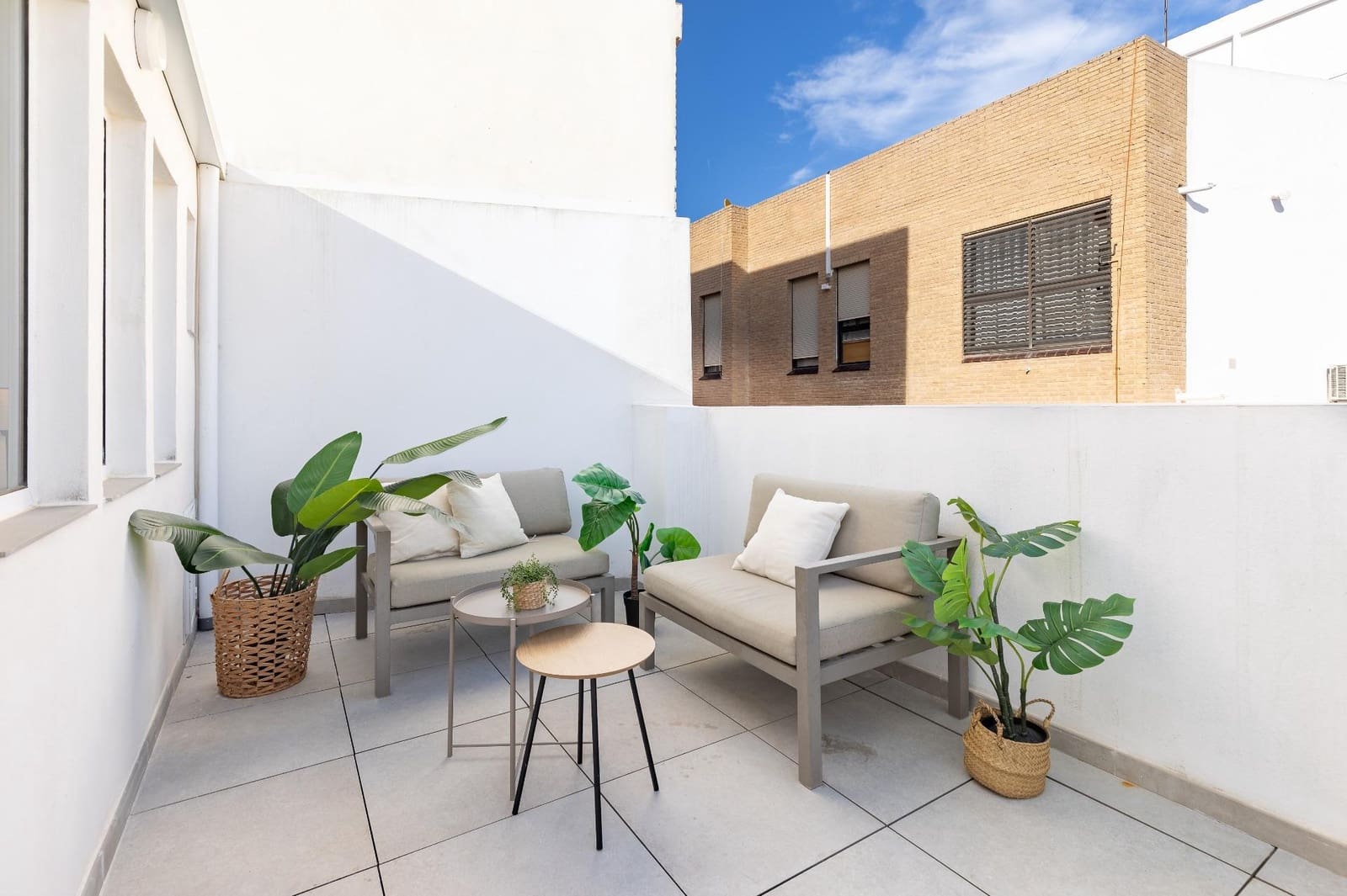 1 Zimmer Penthouse zu verkaufen in Manises mit Pool - 240.000 € (Ref: 9762171)