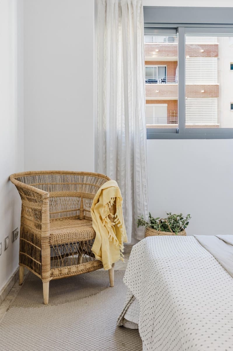 3 sypialnia Mieszkanie na sprzedaż w Paterna z basenem garażem - 395 000 € (Ref: 9787492)