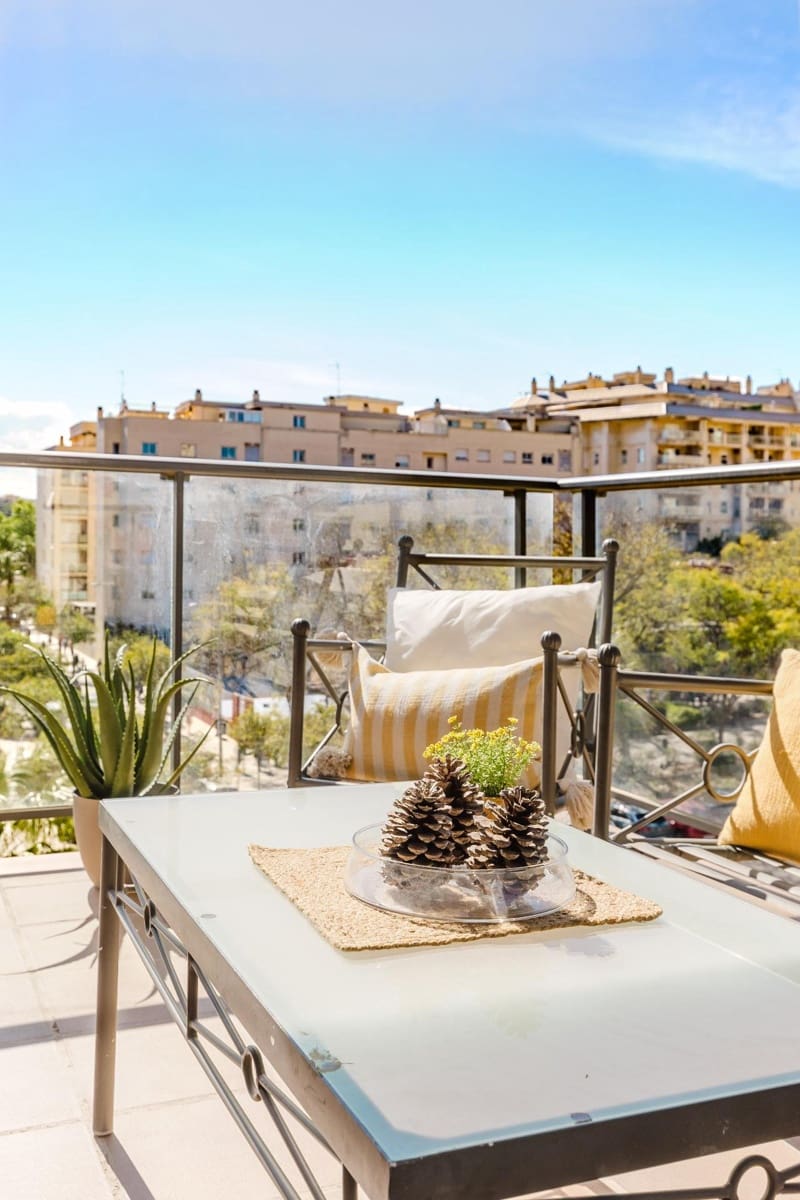 3 sypialnia Mieszkanie na sprzedaż w Paterna z basenem garażem - 395 000 € (Ref: 9787492)