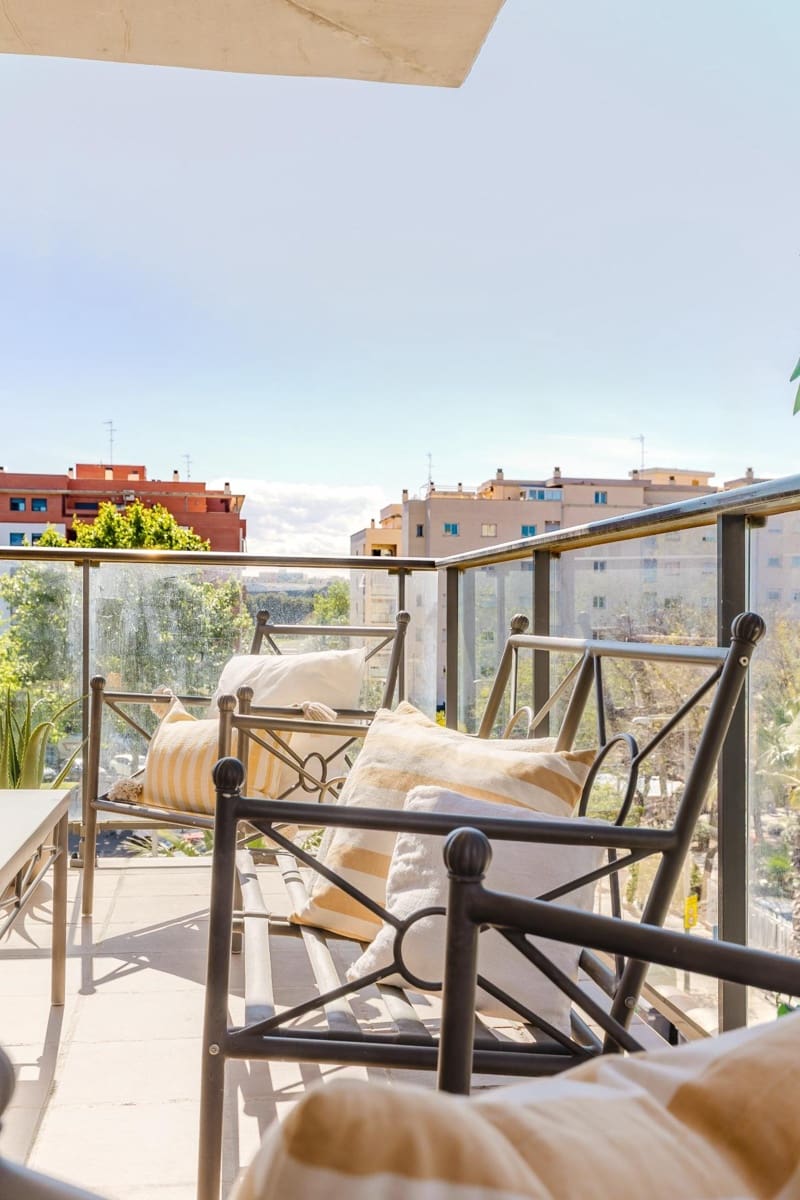 3 sypialnia Mieszkanie na sprzedaż w Paterna z basenem garażem - 395 000 € (Ref: 9787492)