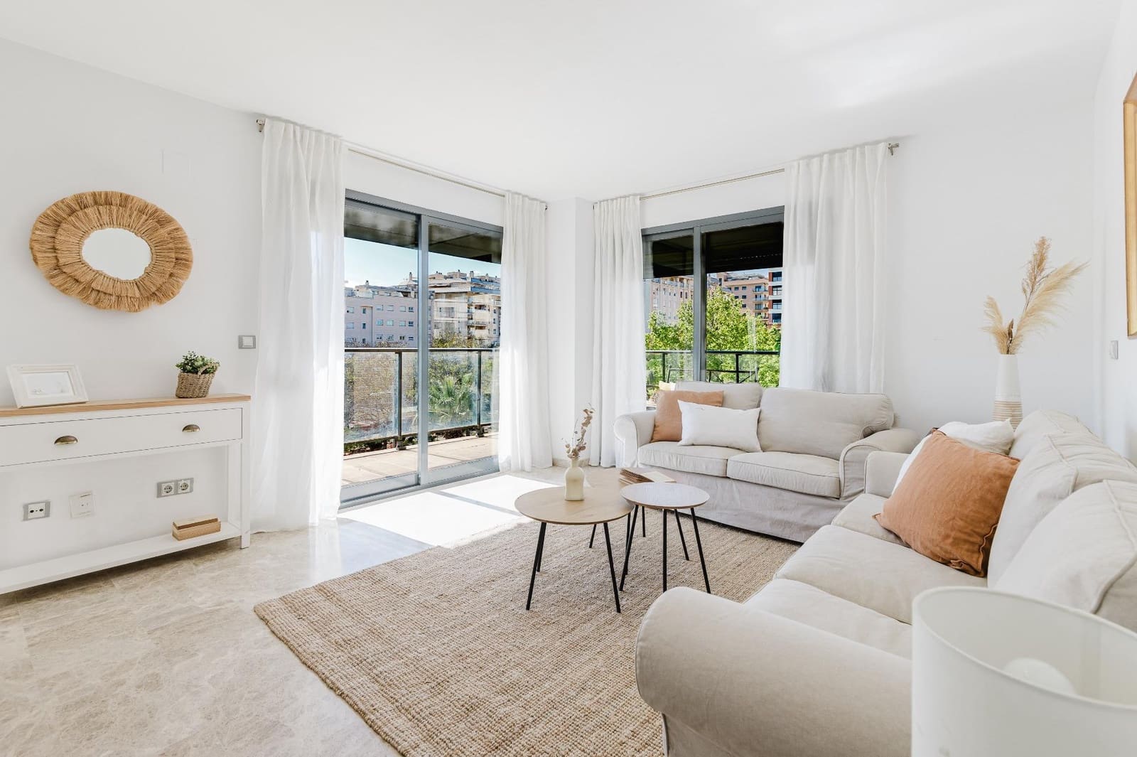 3 sypialnia Mieszkanie na sprzedaż w Paterna z basenem garażem - 395 000 € (Ref: 9787492)