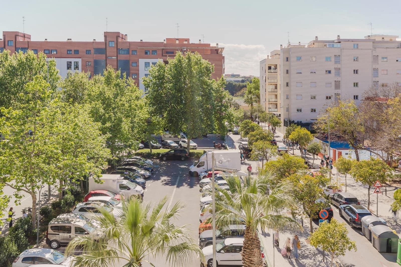 3 sypialnia Mieszkanie na sprzedaż w Paterna z basenem garażem - 395 000 € (Ref: 9787492)