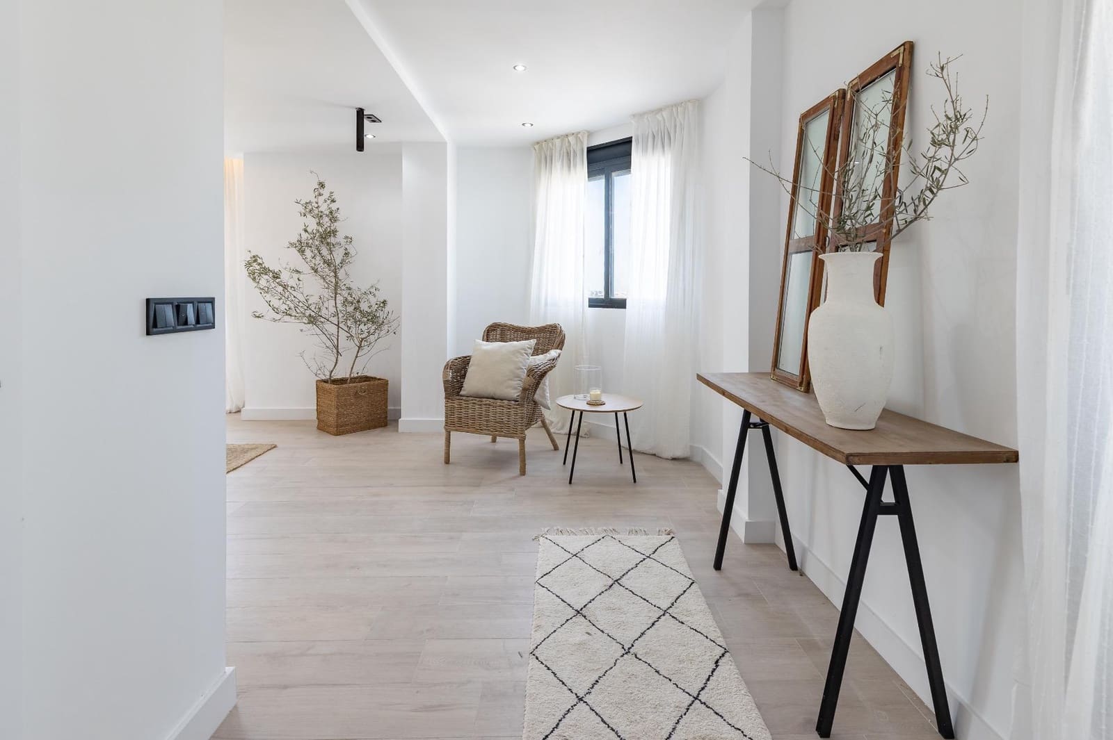 Piso de 3 habitaciones en Sedaví en venta con garaje - 270.000 € (Ref: 9787493)