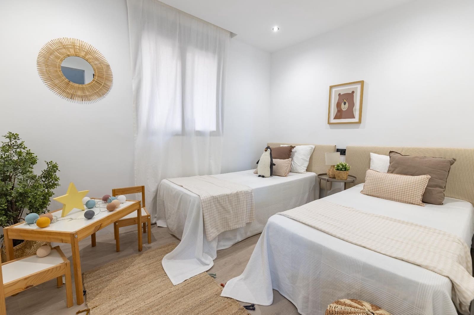 Piso de 3 habitaciones en Sedaví en venta con garaje - 270.000 € (Ref: 9787493)