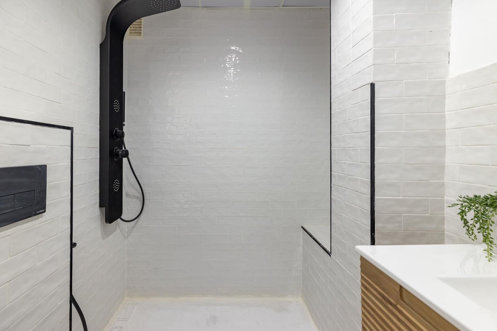 Piso de 3 habitaciones en Sedaví en venta con garaje - 270.000 € (Ref: 9787493)