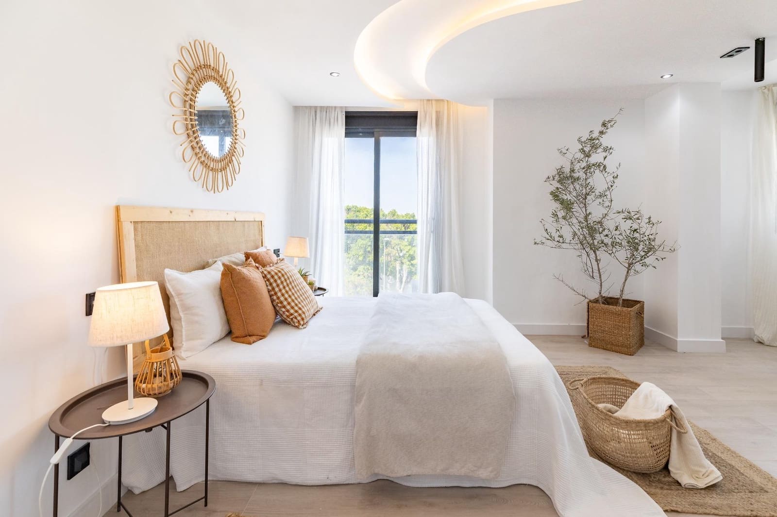 Piso de 3 habitaciones en Sedaví en venta con garaje - 270.000 € (Ref: 9787493)