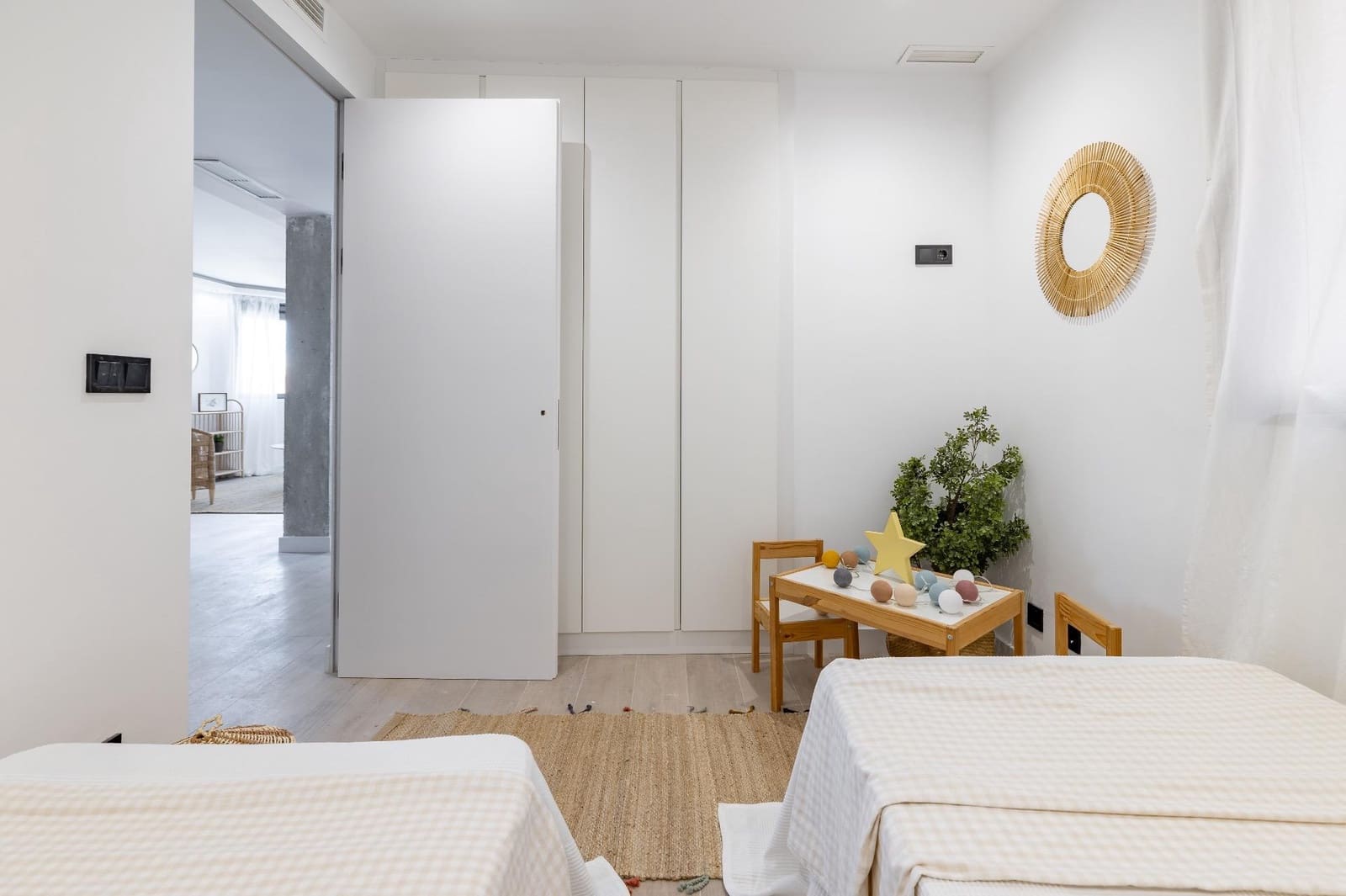 Piso de 3 habitaciones en Sedaví en venta con garaje - 270.000 € (Ref: 9787493)