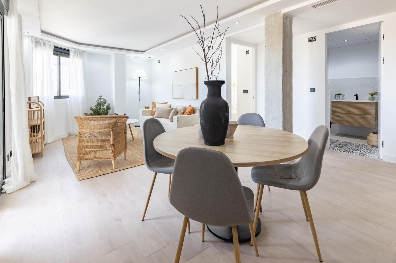 Piso de 3 habitaciones en Sedaví en venta con garaje - 270.000 € (Ref: 9787493)