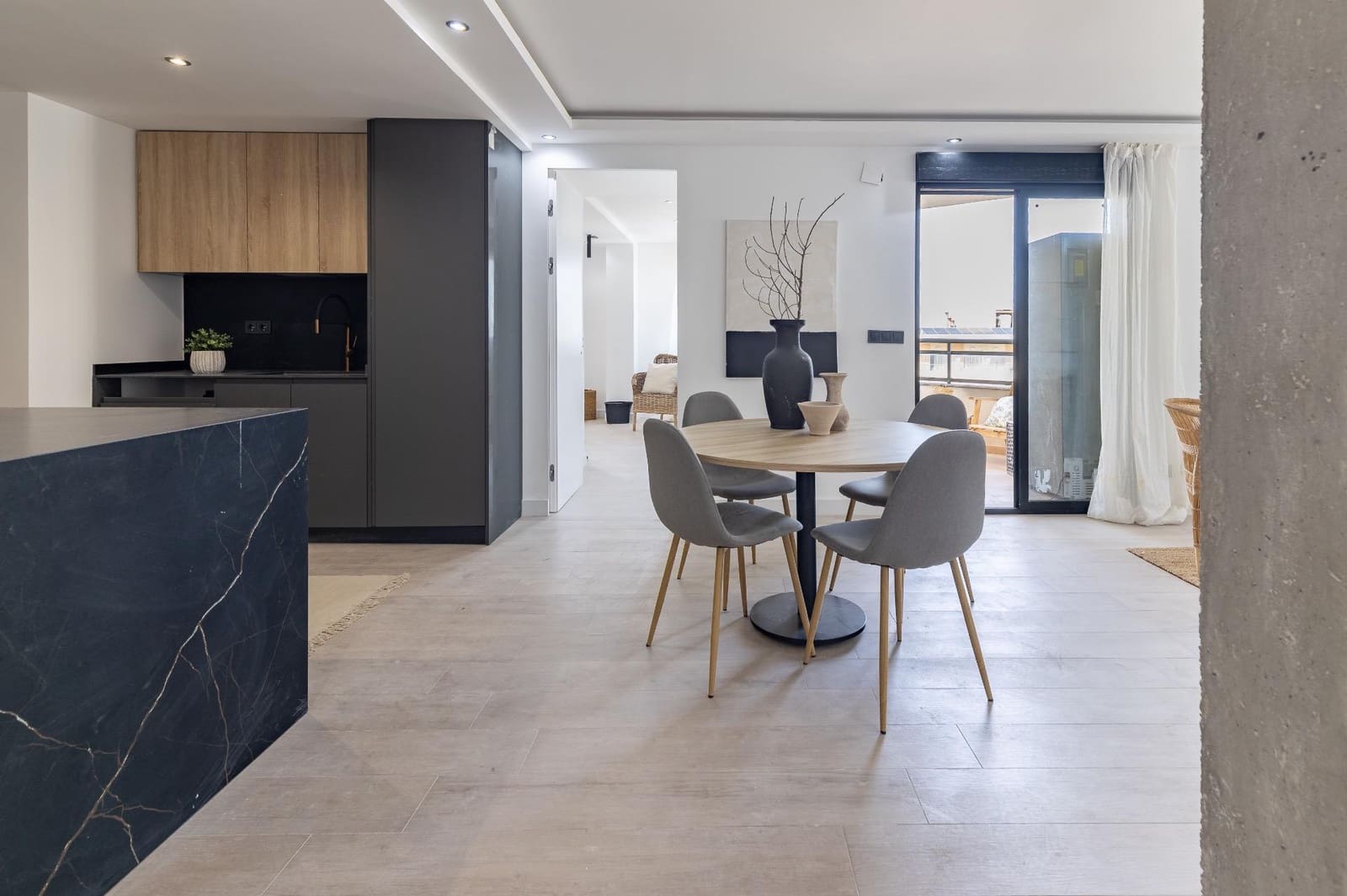 Piso de 3 habitaciones en Sedaví en venta con garaje - 270.000 € (Ref: 9787493)