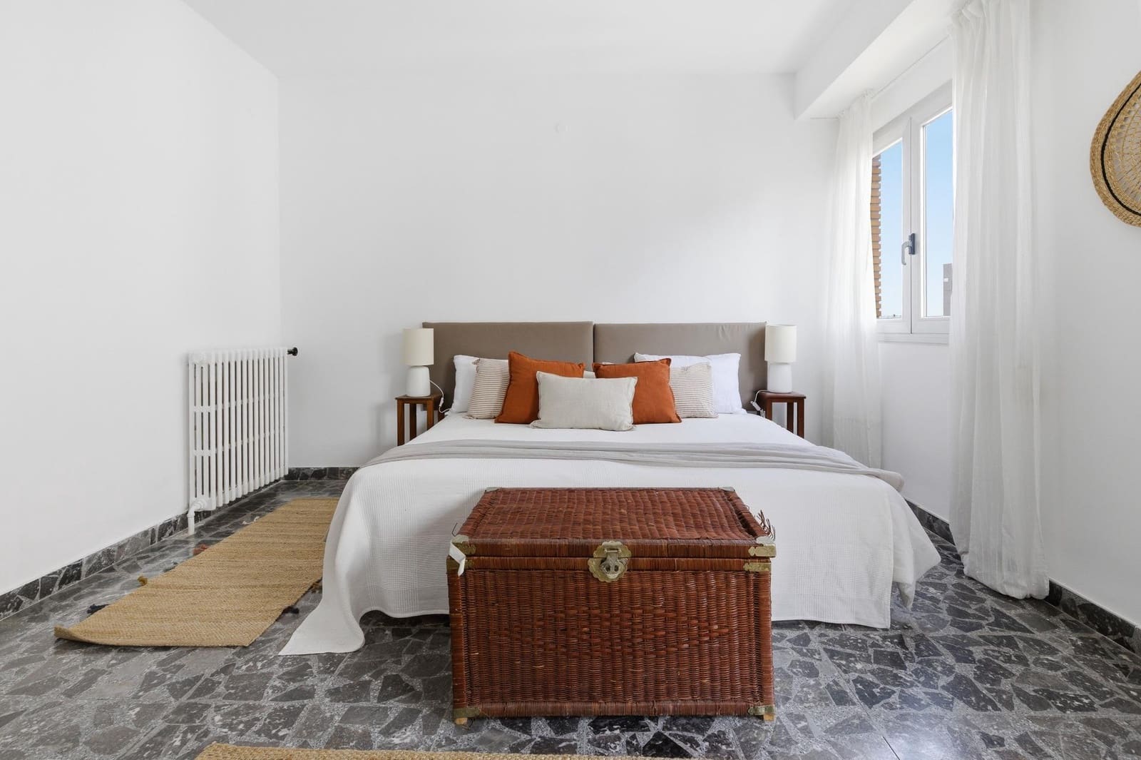 4 bedroom Flat for sale in Burriana / Borriana - € 200,000 (Ref: 9799506)