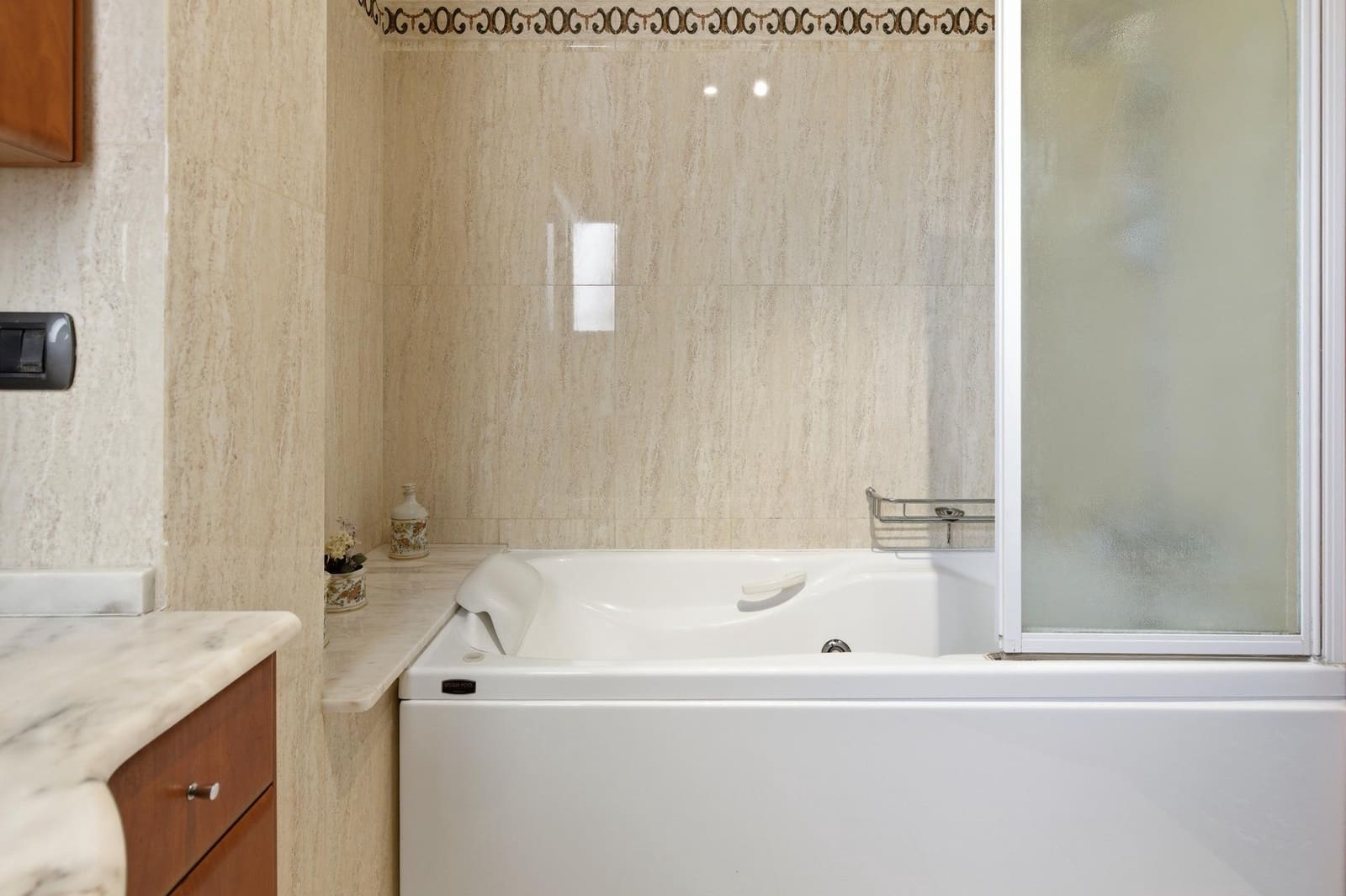 4 bedroom Flat for sale in Burriana / Borriana - € 200,000 (Ref: 9799506)