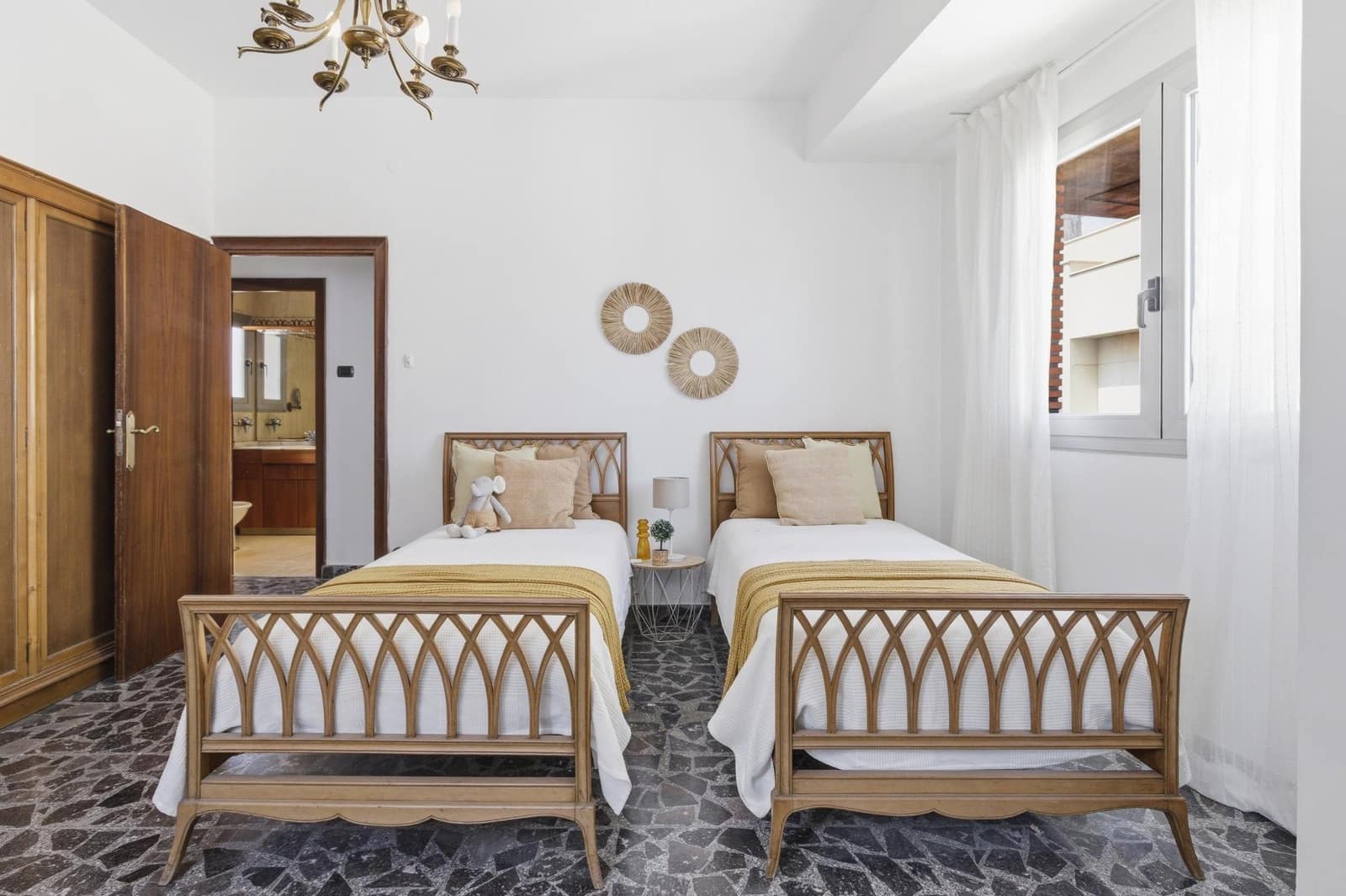 4 bedroom Flat for sale in Burriana / Borriana - € 200,000 (Ref: 9799506)