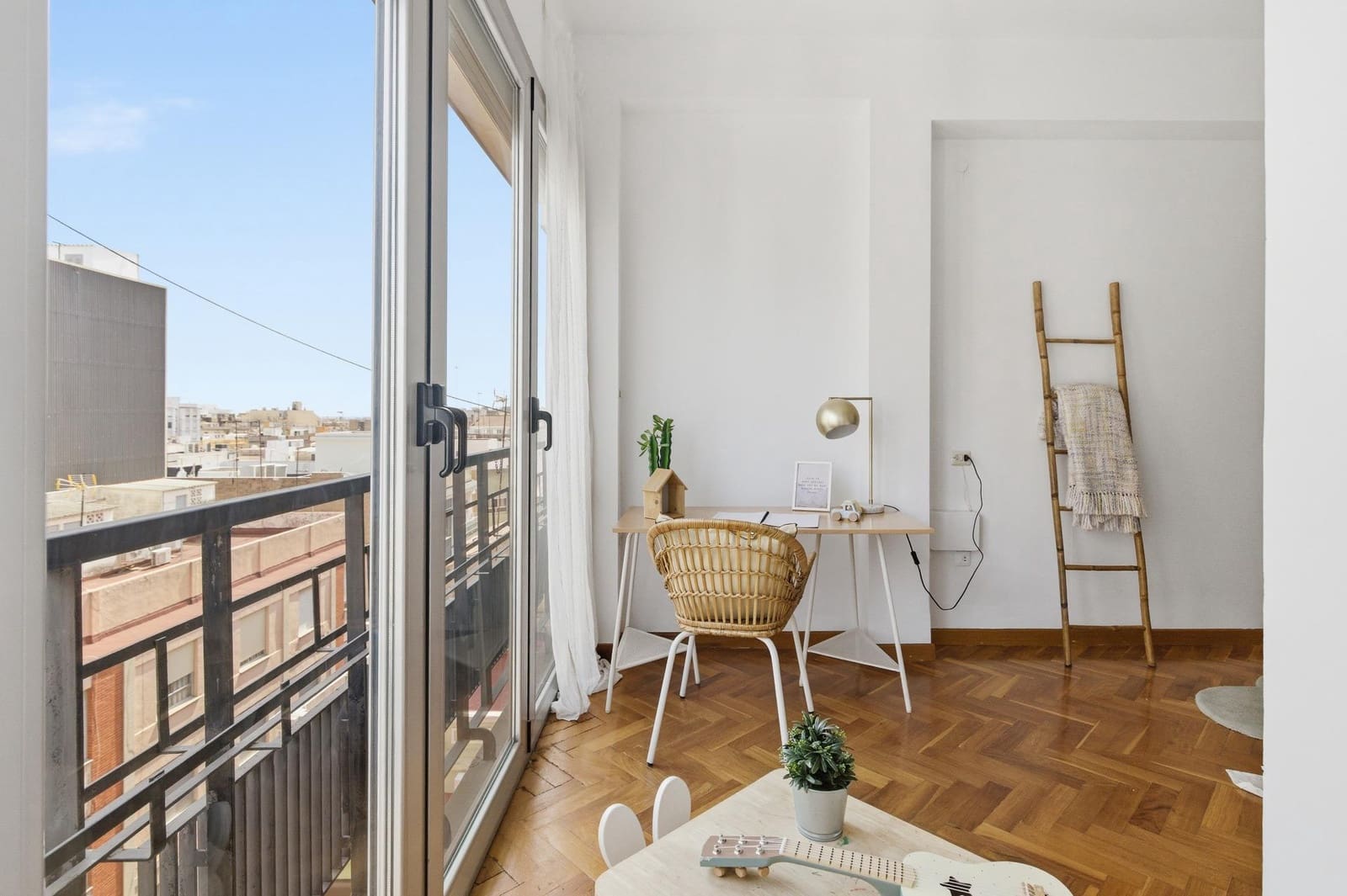 4 bedroom Flat for sale in Burriana / Borriana - € 200,000 (Ref: 9799506)