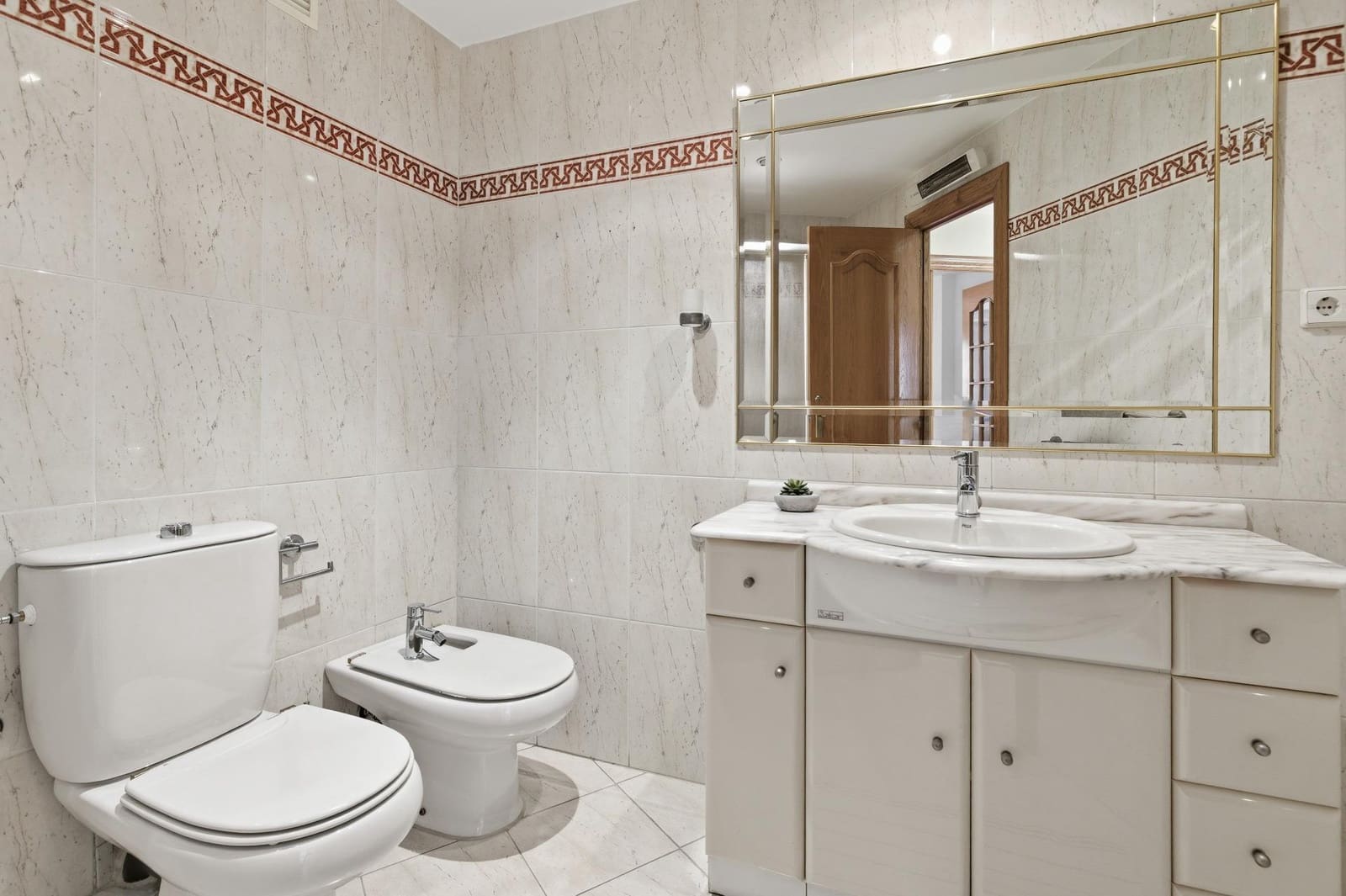 3 Zimmer Wohnung zu verkaufen in Benimamet - 225.000 € (Ref: 9799507)