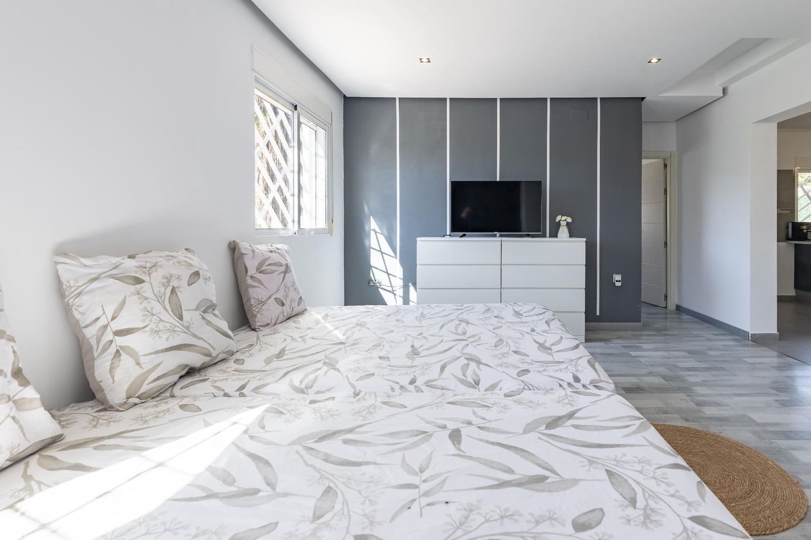 Chalet de 4 habitaciones en Turís en venta con piscina garaje - 315.000 € (Ref: 9799508)