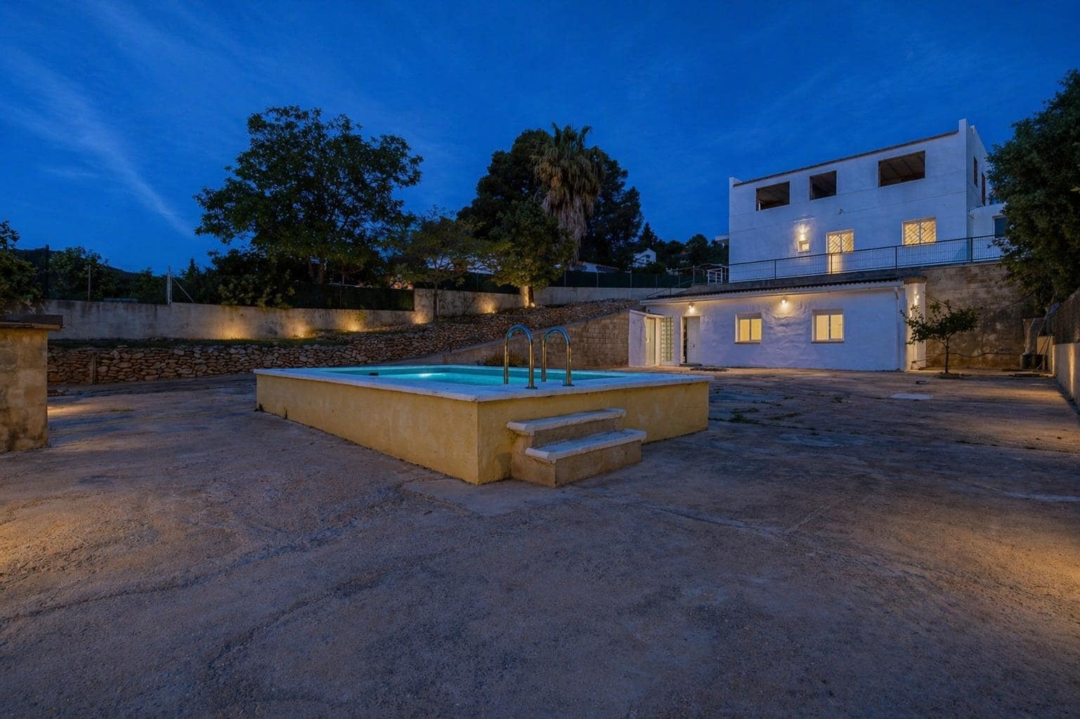 Chalet de 4 habitaciones en Turís en venta con piscina garaje - 315.000 € (Ref: 9799508)