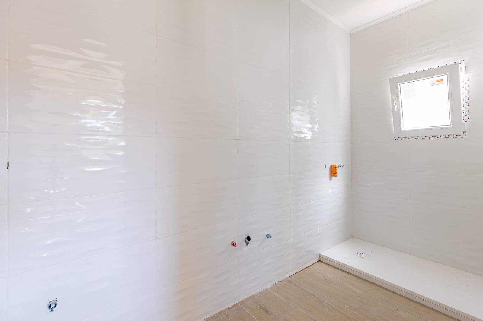 Chalet de 4 habitaciones en Turís en venta con piscina garaje - 315.000 € (Ref: 9799508)