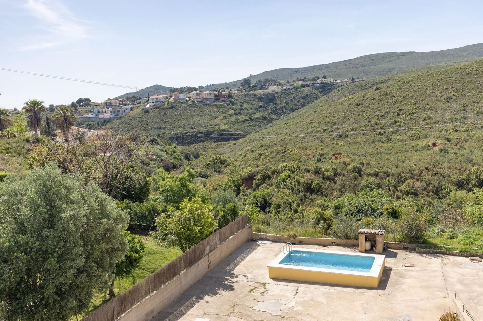 Chalet de 4 habitaciones en Turís en venta con piscina garaje - 315.000 € (Ref: 9799508)