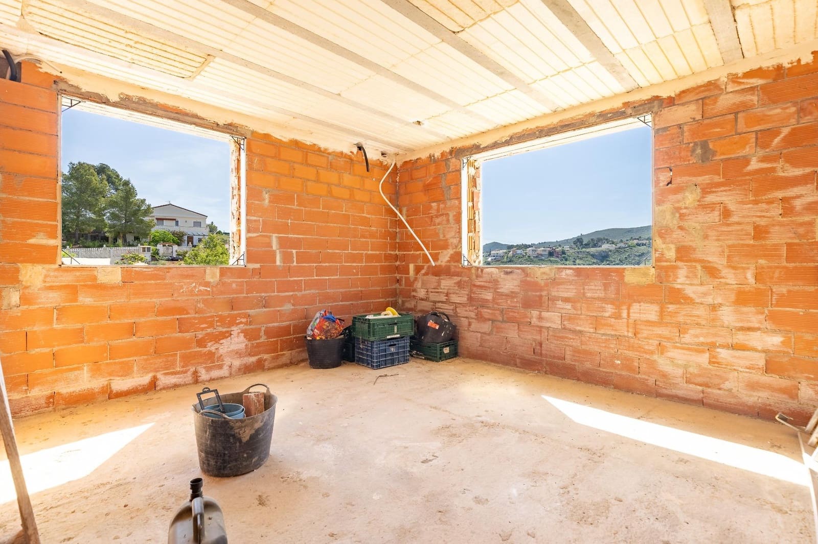 Chalet de 4 habitaciones en Turís en venta con piscina garaje - 315.000 € (Ref: 9799508)