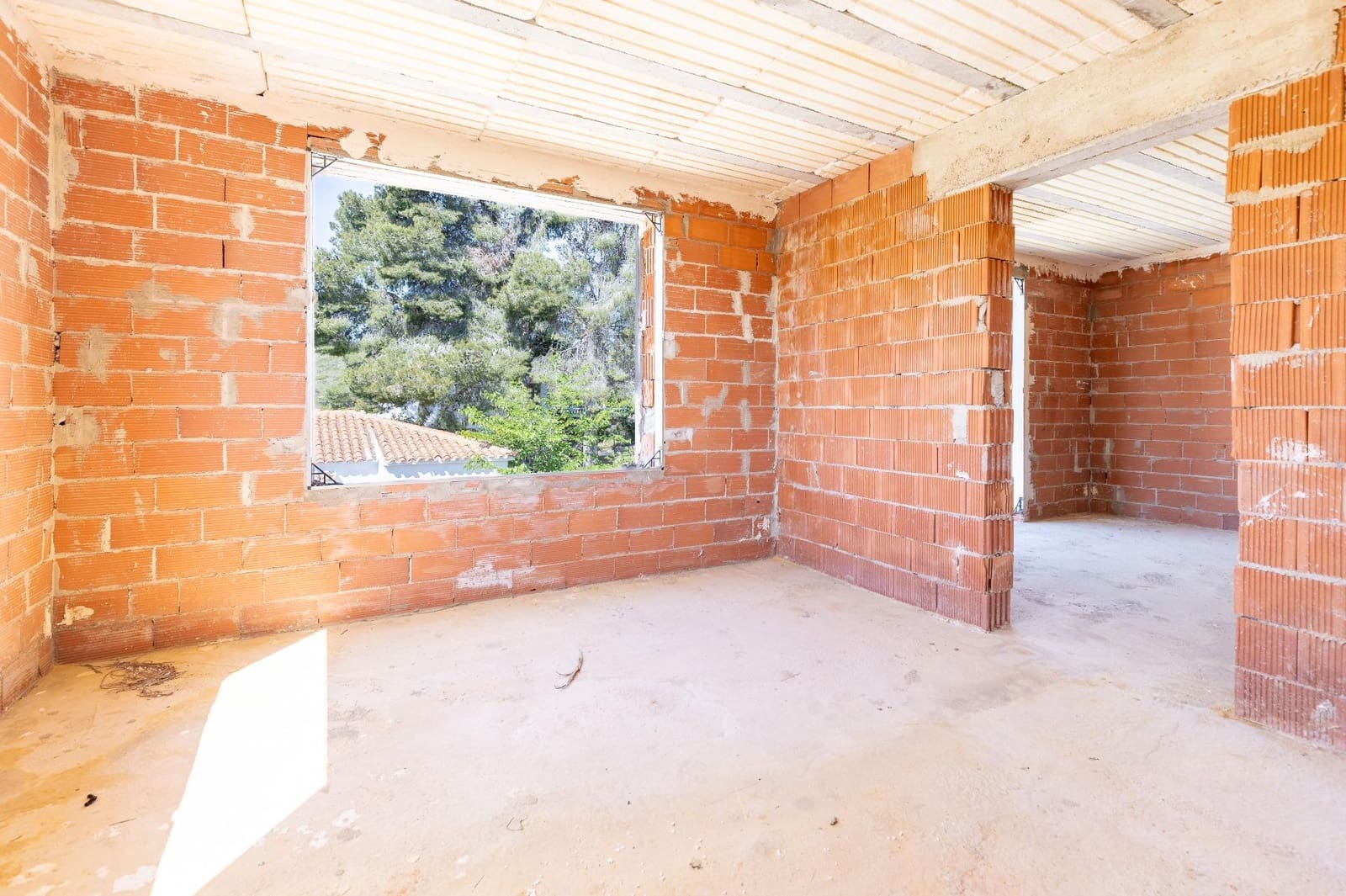 Chalet de 4 habitaciones en Turís en venta con piscina garaje - 315.000 € (Ref: 9799508)