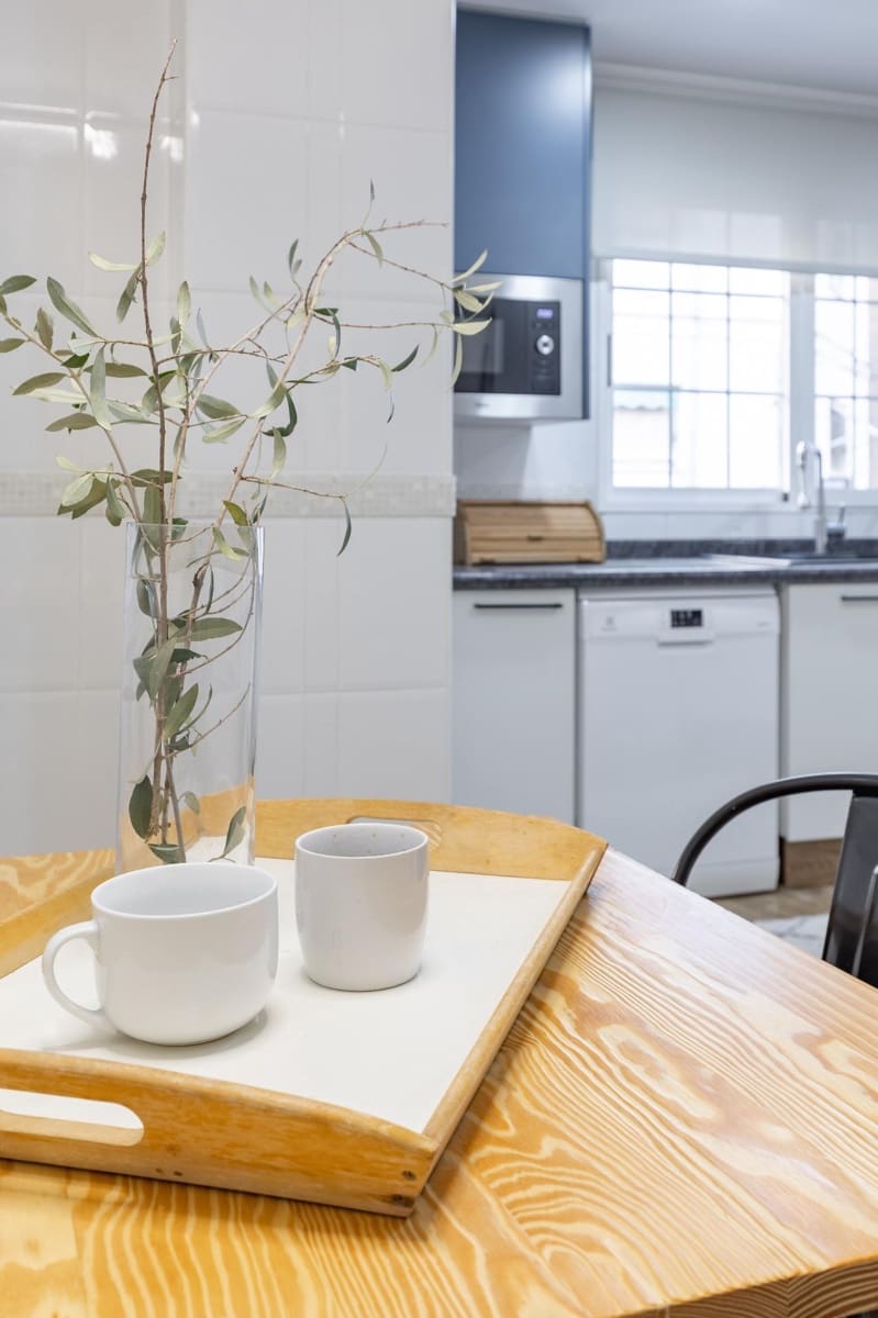 3 Zimmer Apartment zu verkaufen in Chiva mit Pool - 240.000 € (Ref: 9799510)