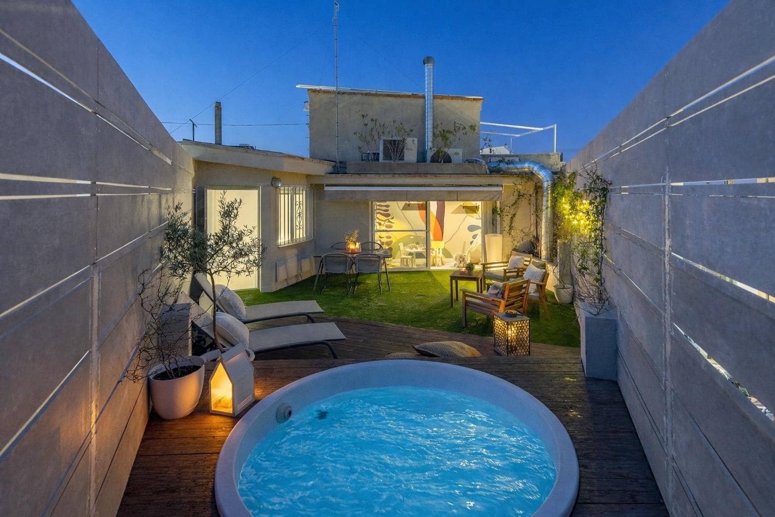 3 Zimmer Apartment zu verkaufen in Chiva mit Pool - 240.000 € (Ref: 9799510)