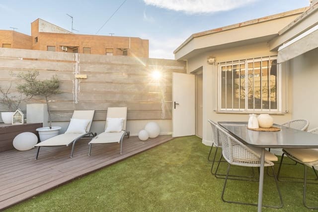 3 Zimmer Apartment zu verkaufen in Chiva mit Pool - 240.000 € (Ref: 9799510)