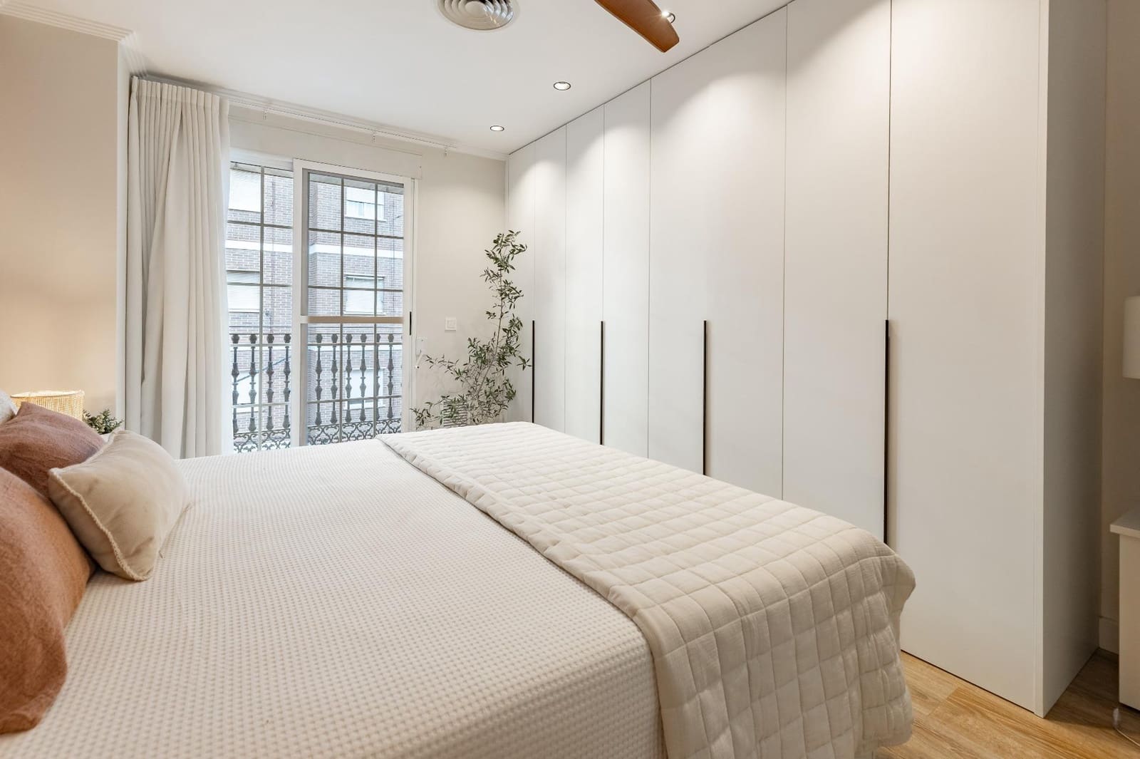 3 Zimmer Apartment zu verkaufen in Chiva mit Pool - 240.000 € (Ref: 9799510)