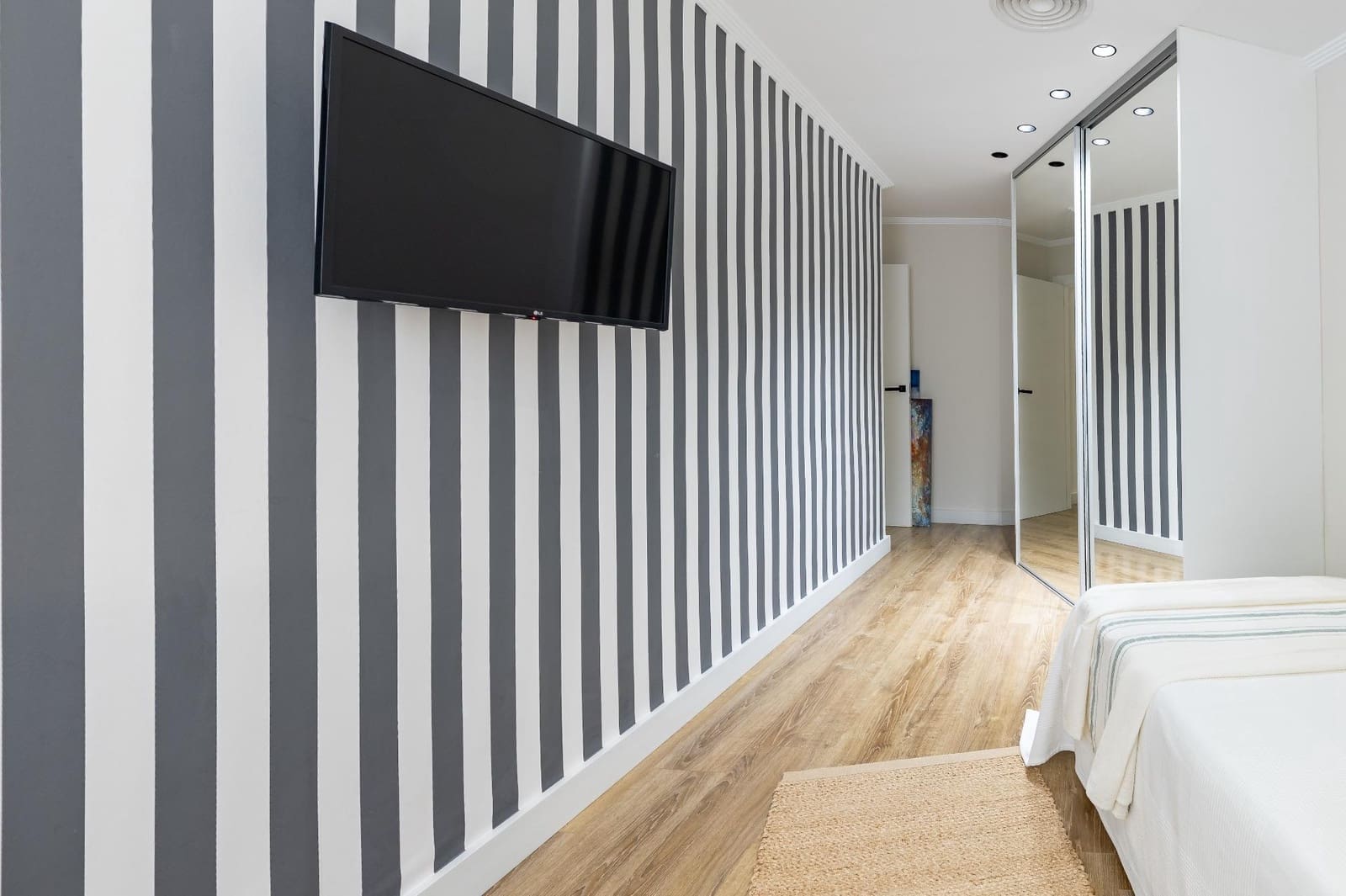 3 Zimmer Apartment zu verkaufen in Chiva mit Pool - 240.000 € (Ref: 9799510)