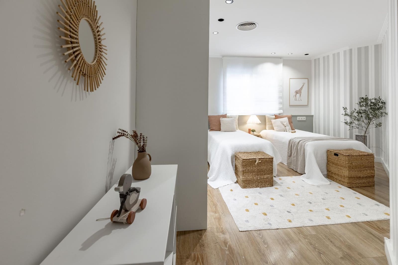 3 Zimmer Apartment zu verkaufen in Chiva mit Pool - 240.000 € (Ref: 9799510)