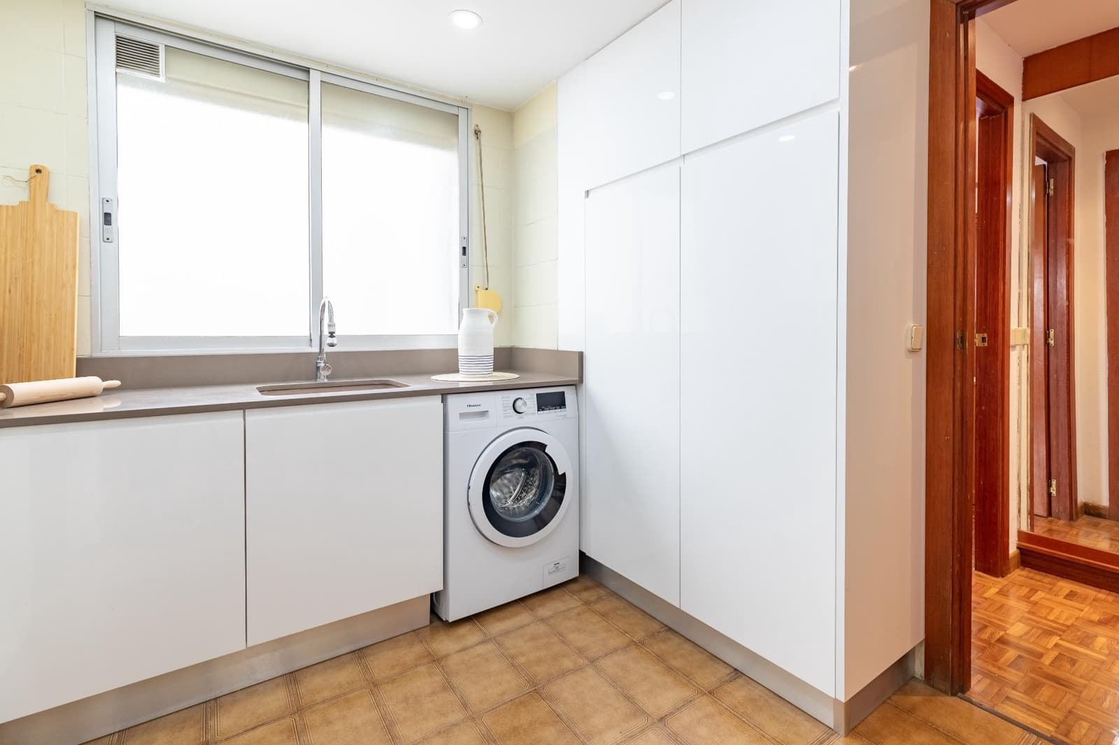 3 slaapkamer Flat te huur in Valencia stad - € 1.550 (Ref: 9804596)