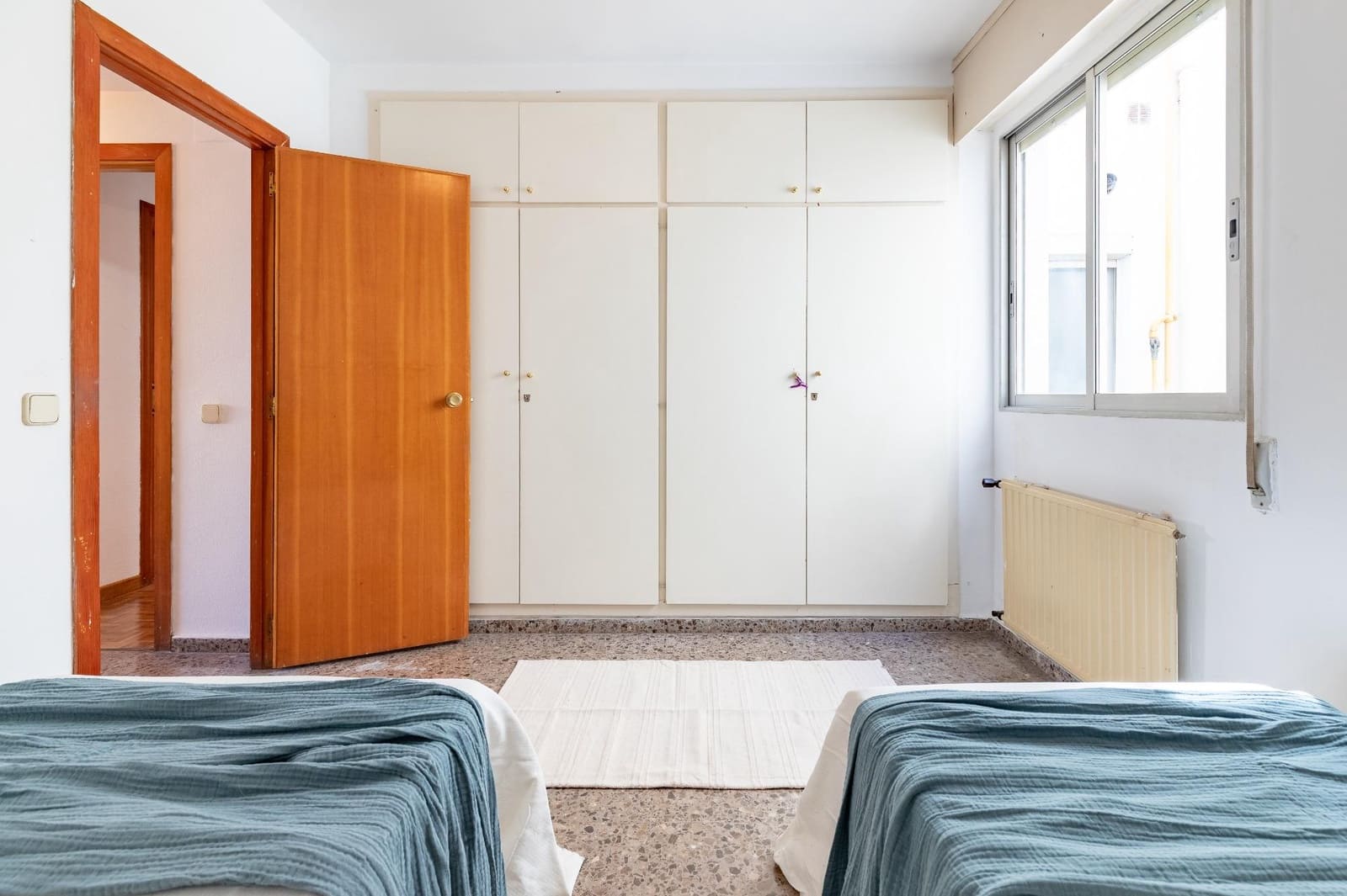 3 slaapkamer Flat te huur in Valencia stad - € 1.550 (Ref: 9804596)