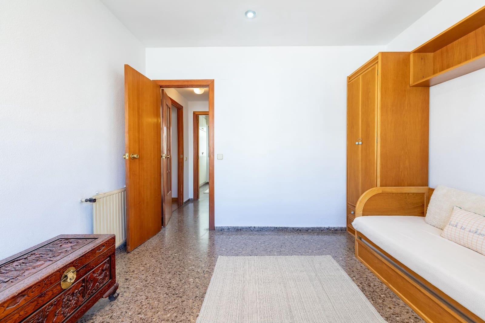 3 slaapkamer Flat te huur in Valencia stad - € 1.550 (Ref: 9804596)