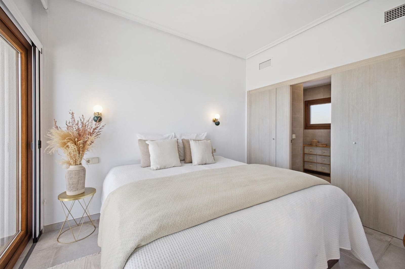 2 bedroom Penthouse for sale in Xeresa with pool garage - € 260,000 (Ref: 9812351)