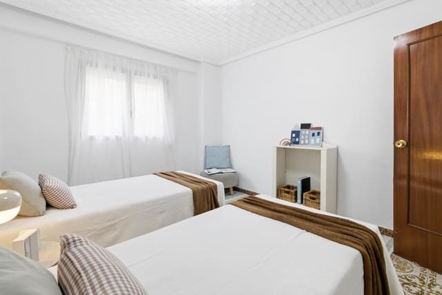2 camera da letto Appartamento in vendita in El Calvari, Valencia città - 205.000 € (Rif: 9812353)