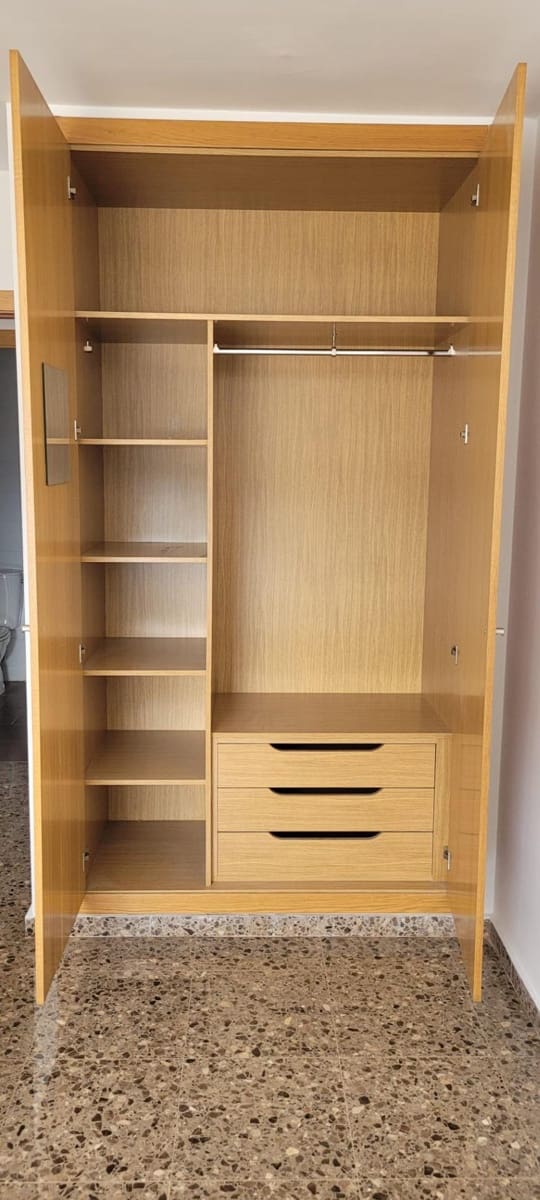 3 makuuhuone Asunto vuokrattavana paikassa Paterna mukana 
autotalli - 800 € (Ref: 9812355)