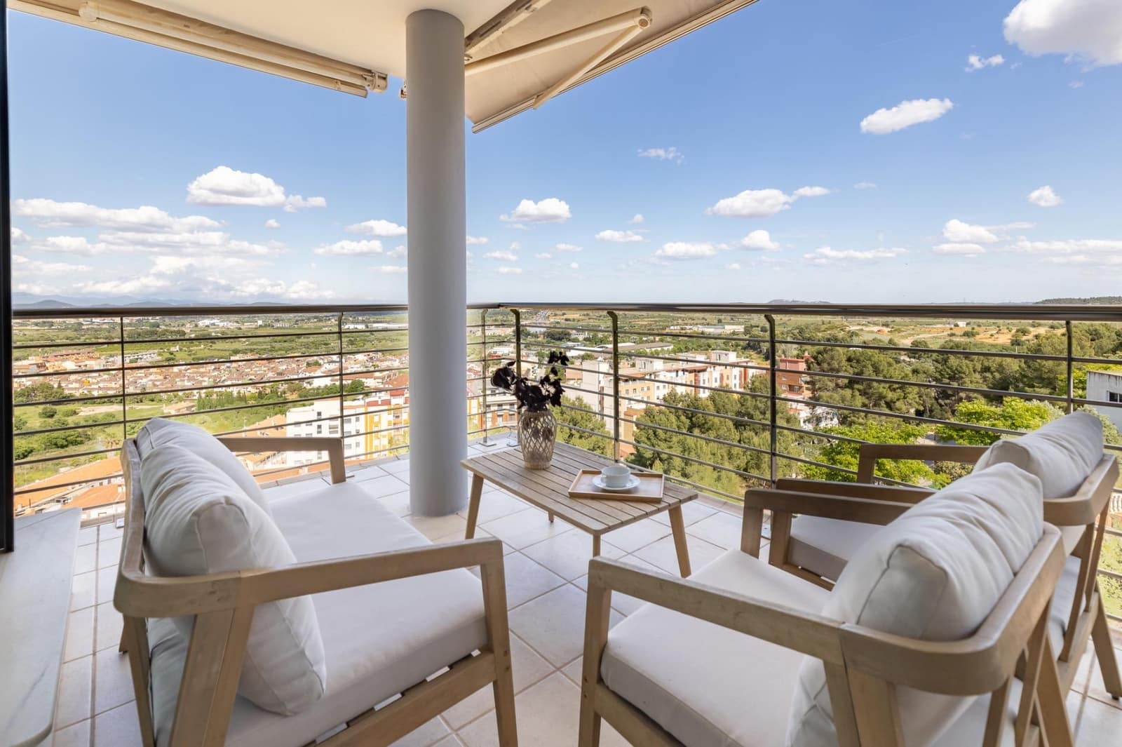 6 slaapkamer Villa te koop in Chiva met zwembad garage - € 600.000 (Ref: 9825070)