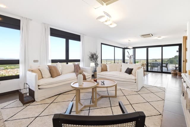 6 slaapkamer Villa te koop in Chiva met zwembad garage - € 600.000 (Ref: 9825070)