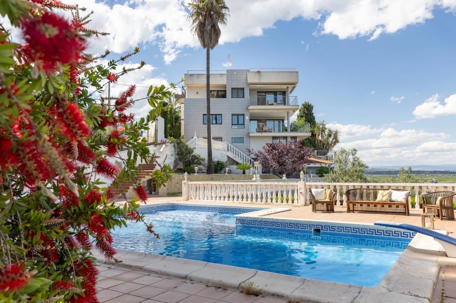 6 slaapkamer Villa te koop in Chiva met zwembad garage - € 600.000 (Ref: 9825070)