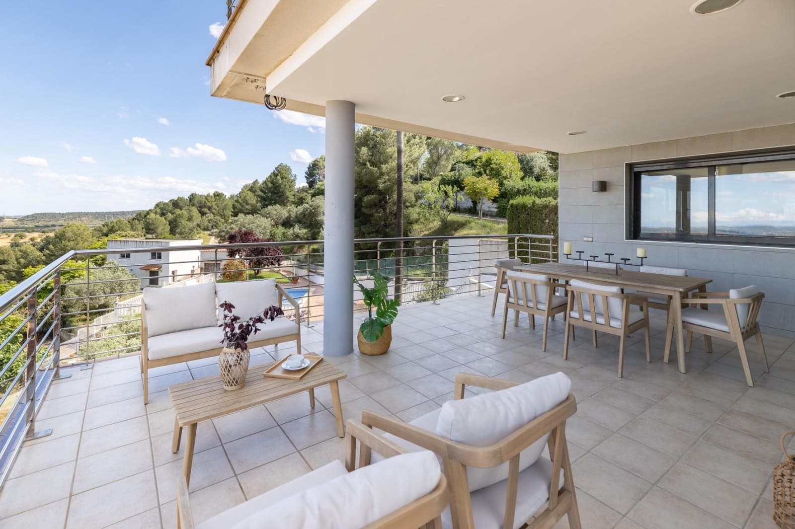 6 slaapkamer Villa te koop in Chiva met zwembad garage - € 600.000 (Ref: 9825070)