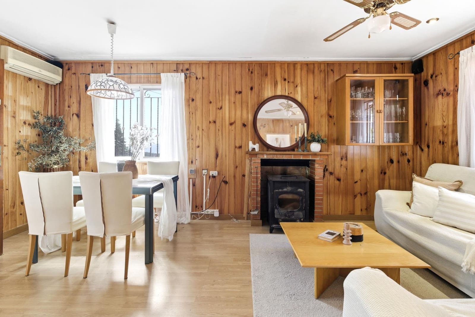 5 soveværelse Villa til salg i Moixent med swimmingpool - € 170.000 (Ref: 9825072)